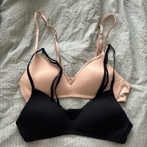 Like new Aerie wireless bra bundle